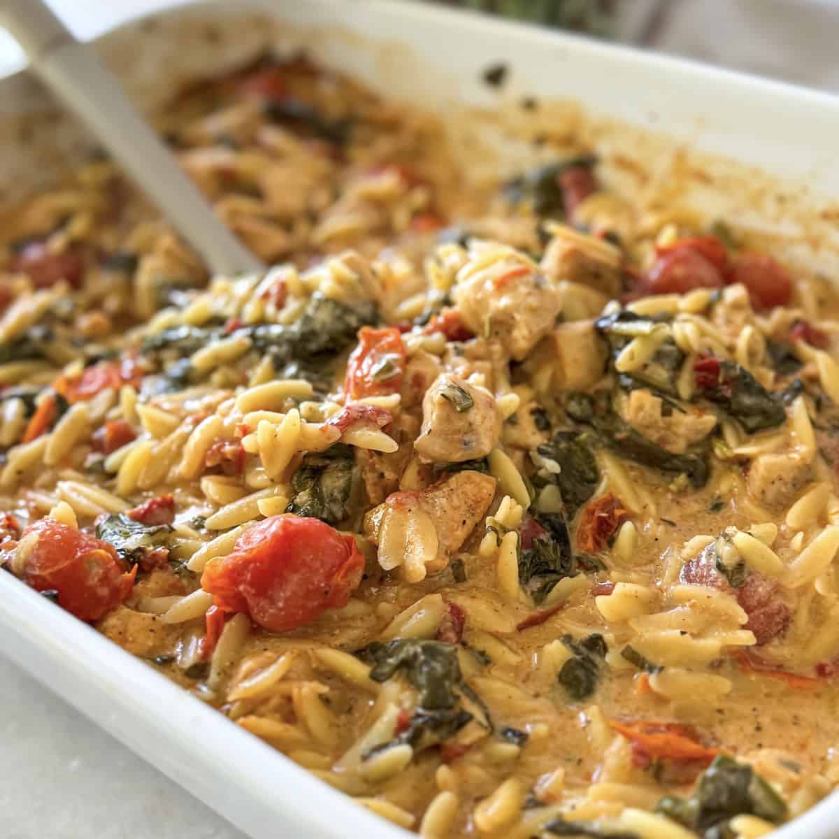 Creamy Tuscan Chicken Orzo Bake: Irresistible One-Pan Meal